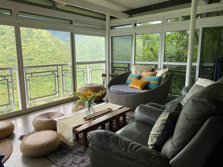 Summit Villa